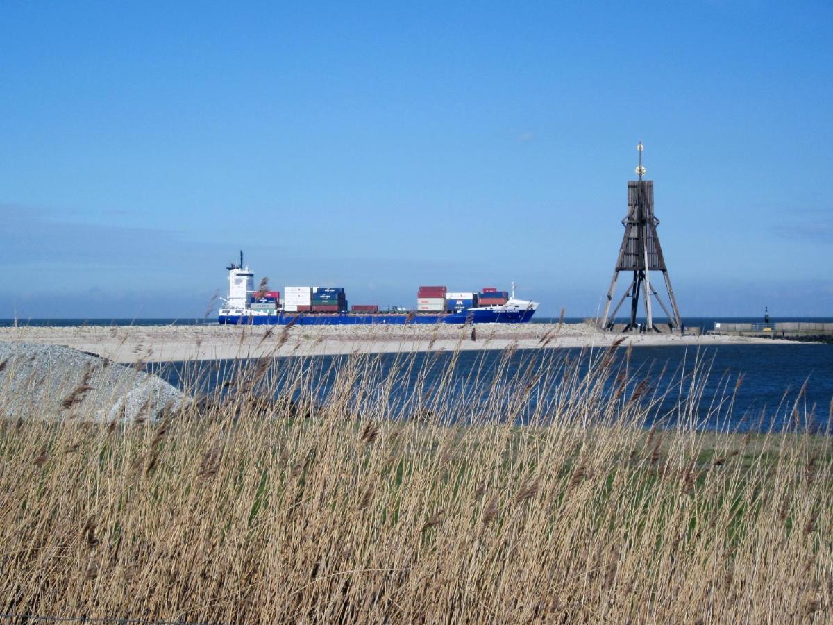 Luettje Huus Frieda Mit Strandkorb Am Strand Von Mai Bis September Apartamento Cuxhaven Exterior foto